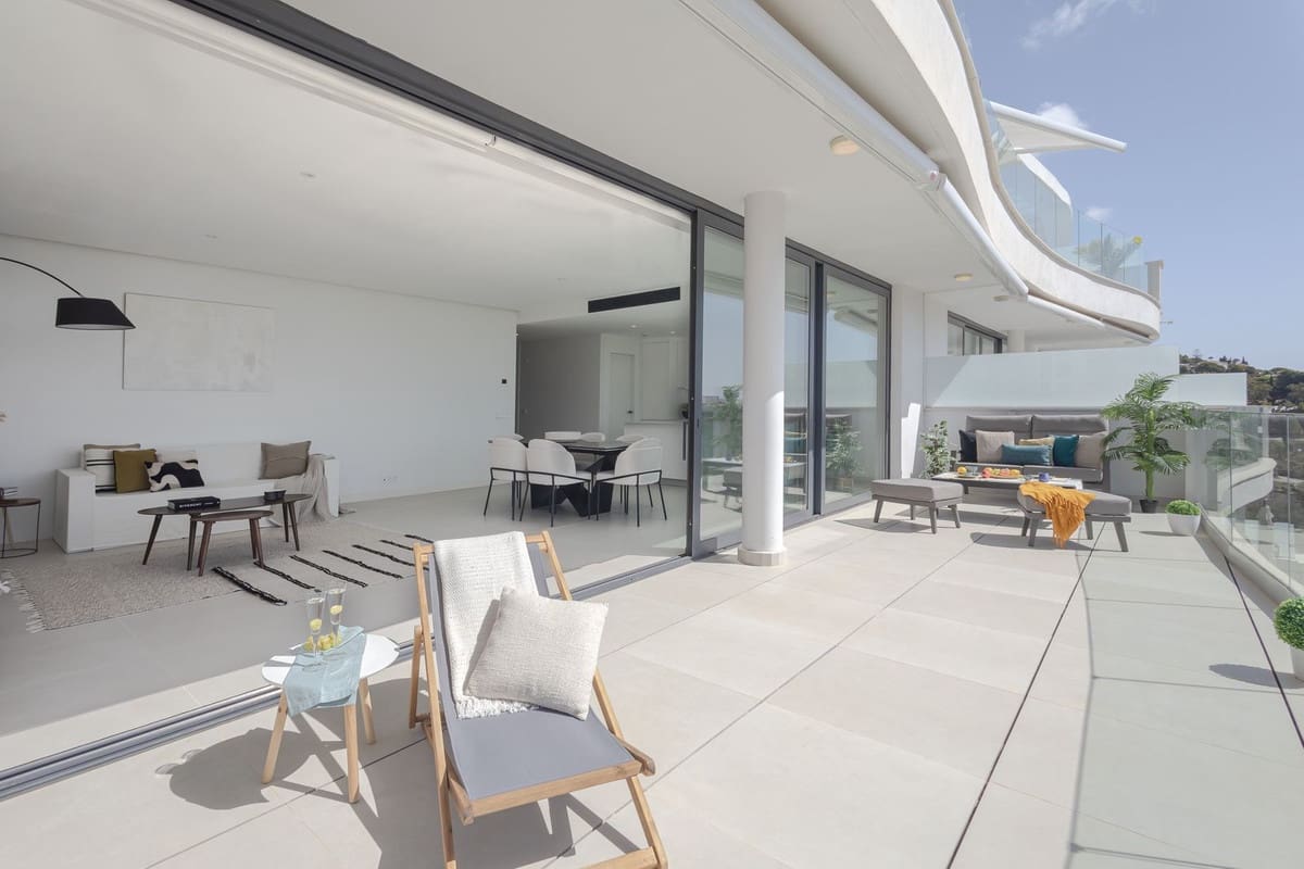 3 makuuhuone Huoneisto myytävänä paikassa Fuengirola mukana uima-altaan - 895 000 € (Ref: 9480405)