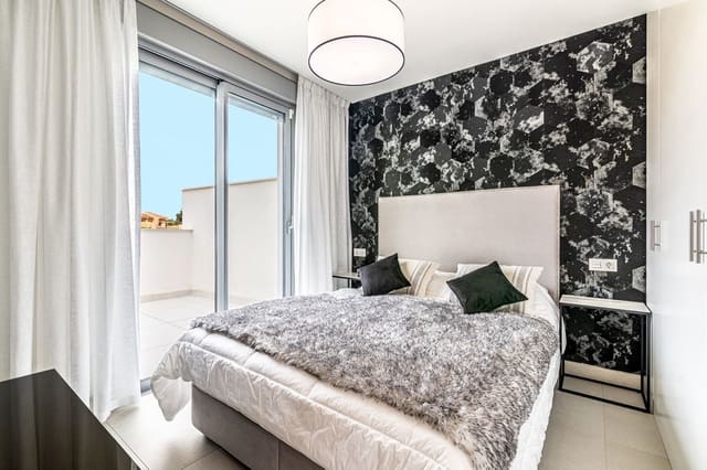 2 sovrum Takvåning till salu i La Cala de Mijas, Mijas med pool - 895 000 € (Ref: 9480407)