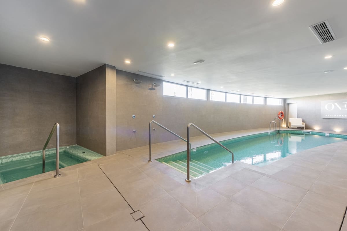 2 bedroom Penthouse for sale in La Cala de Mijas with pool - € 895,000 (Ref: 9480407)