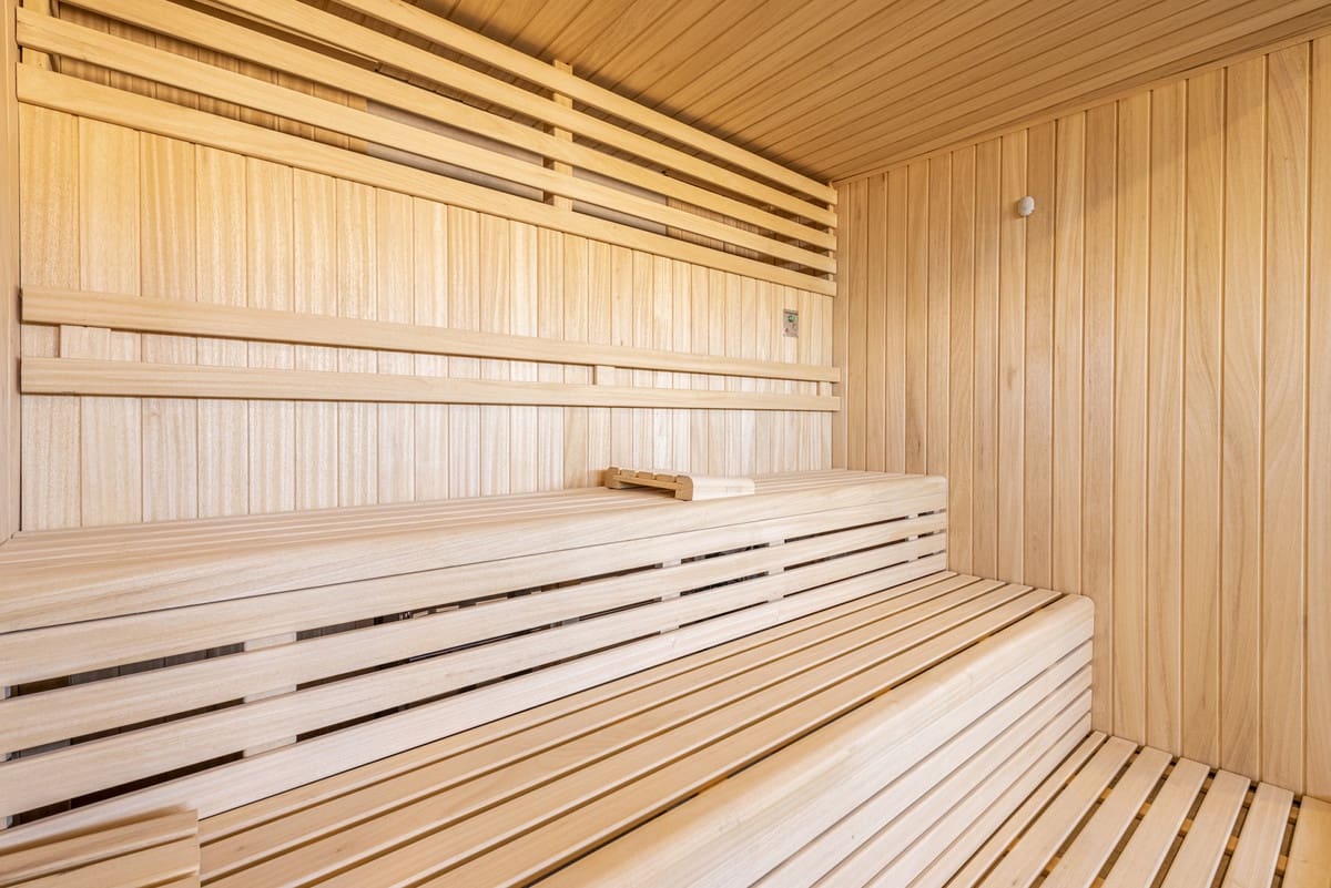 2 bedroom Penthouse for sale in La Cala de Mijas with pool - € 895,000 (Ref: 9480407)