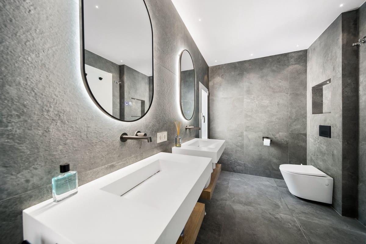 3 Zimmer Penthouse zu verkaufen in Nueva Andalucia mit Pool - 895.000 € (Ref: 9480409)