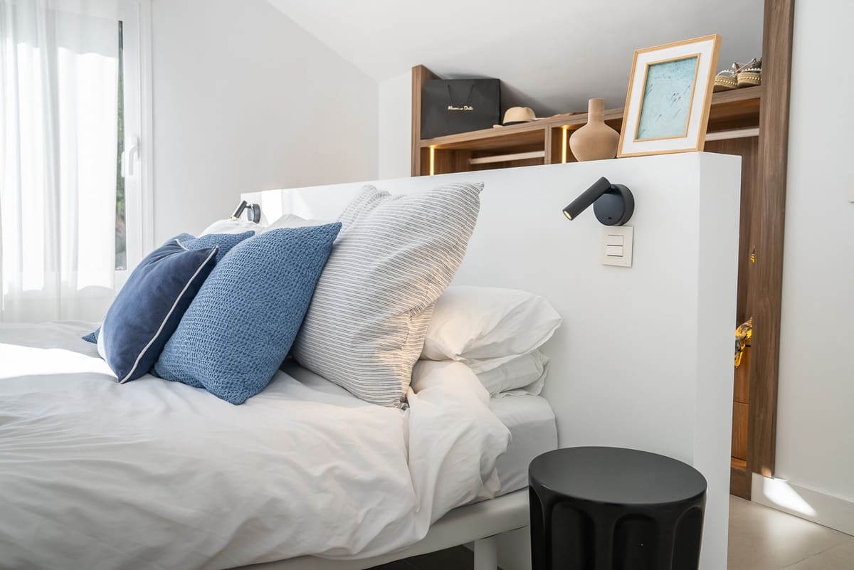 3 Zimmer Penthouse zu verkaufen in Nueva Andalucia mit Pool - 895.000 € (Ref: 9480409)