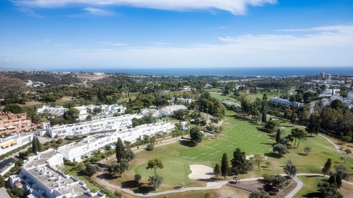 3 camera da letto Casa in vendita in Nueva Andalucia con piscina - 895.000 € (Rif: 9480417)