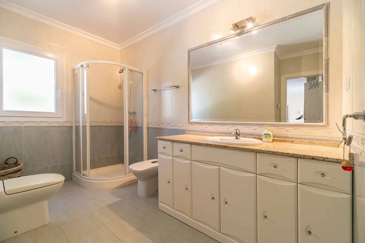 3 slaapkamer Huis te koop in Artola met zwembad garage - € 895.000 (Ref: 9480420)