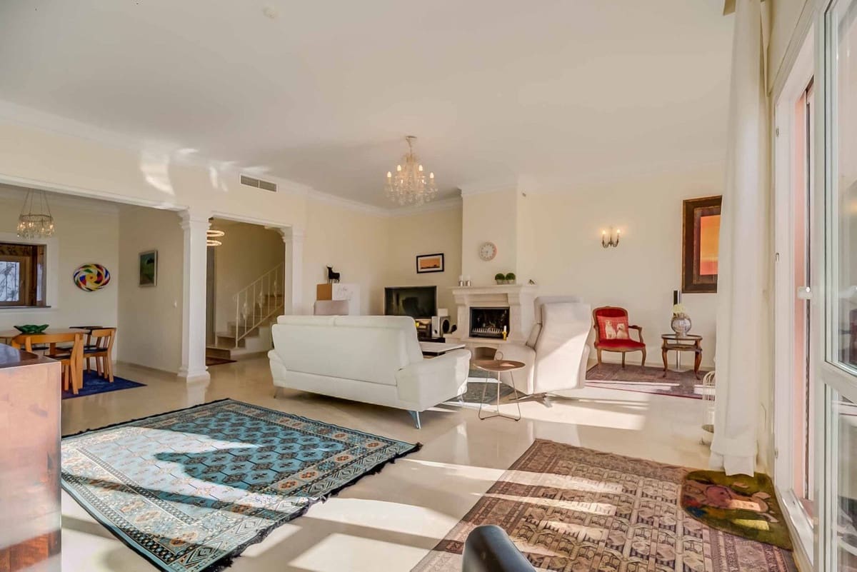 3 camera da letto Casa in vendita in Artola con piscina garage - 895.000 € (Rif: 9480420)