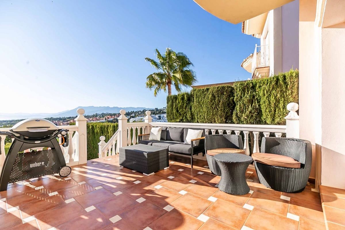 3 camera da letto Casa in vendita in Artola con piscina garage - 895.000 € (Rif: 9480420)