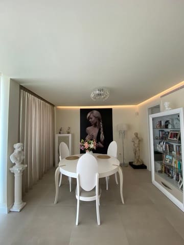 3 camera da letto Casa in vendita in Sotogrande, San Roque con piscina garage - 895.000 € (Rif: 9480421)