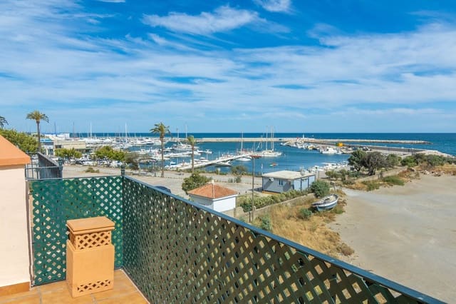 4 camera da letto Casa in vendita in Centro, Estepona con piscina - 895.000 € (Rif: 9480422)