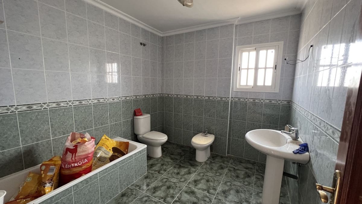 8 makuuhuone Maalaistalo myytävänä paikassa Alhaurin de la Torre mukana uima-altaan - 895 000 € (Ref: 9480423)