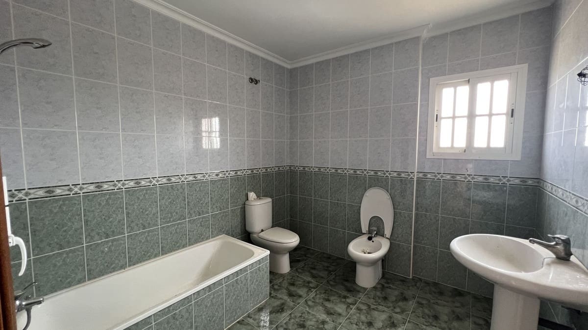 8 makuuhuone Maalaistalo myytävänä paikassa Alhaurin de la Torre mukana uima-altaan - 895 000 € (Ref: 9480423)