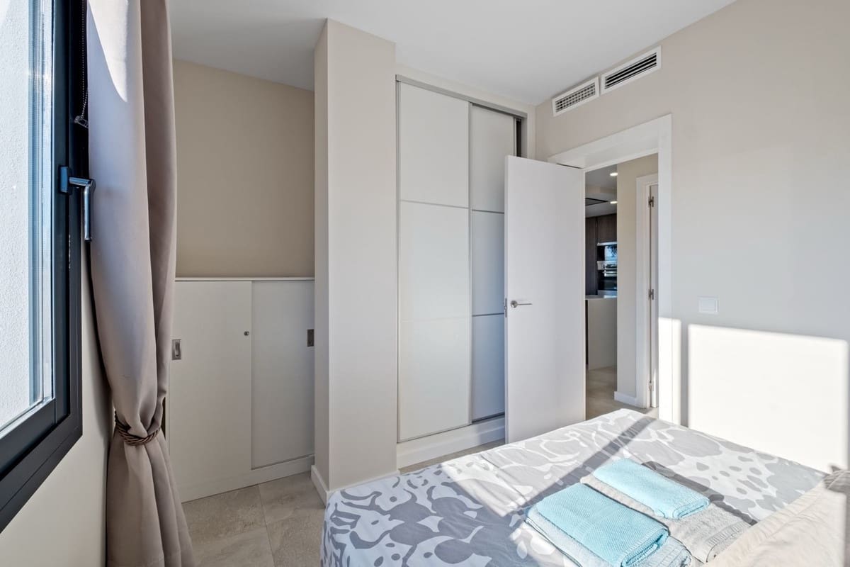 Chalet de 5 habitaciones en El Faro en venta con piscina garaje - 899.000 € (Ref: 9480427)