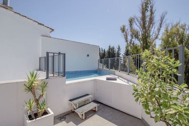 3 slaapkamer Halfvrijstaande villa te koop in San Pedro de Alcántara Pueblo, Marbella met zwembad - € 899.000 (Ref: 9480428)