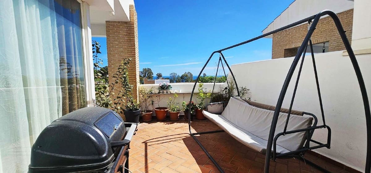 4 Zimmer Doppelhaus zu verkaufen in Benalmadena Costa mit Pool Garage - 899.000 € (Ref: 9480429)