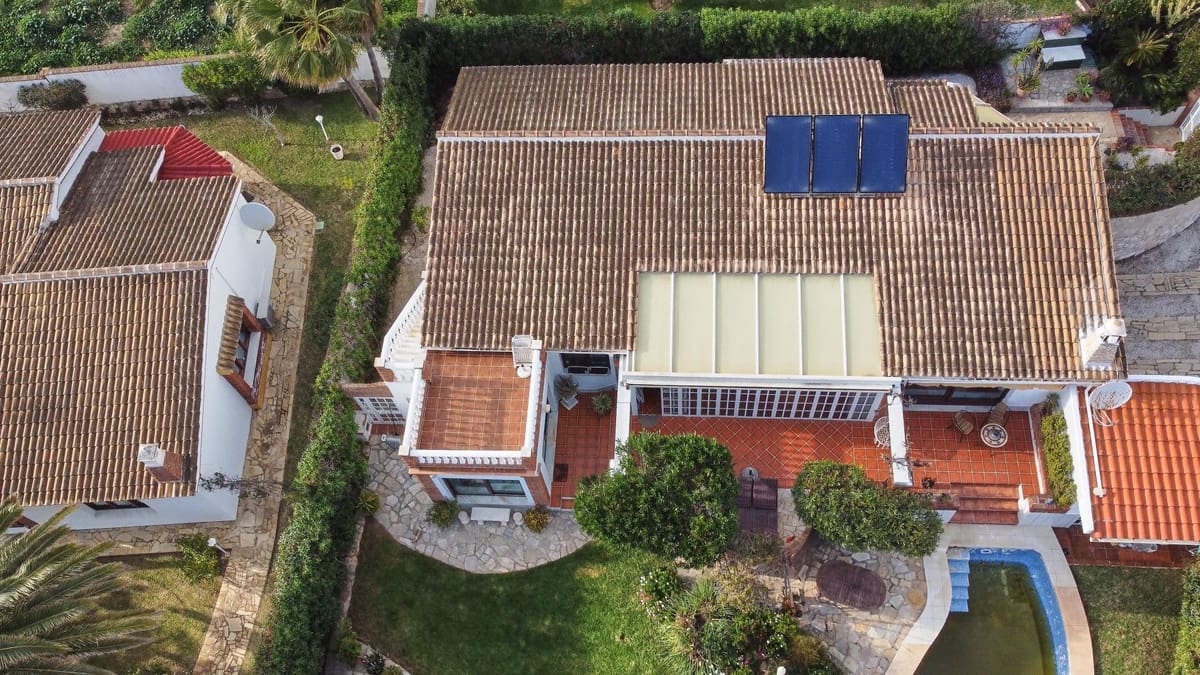 4 soverom Villa til salgs i Mijas med svømmebasseng - € 899 970 (Ref: 9480432)