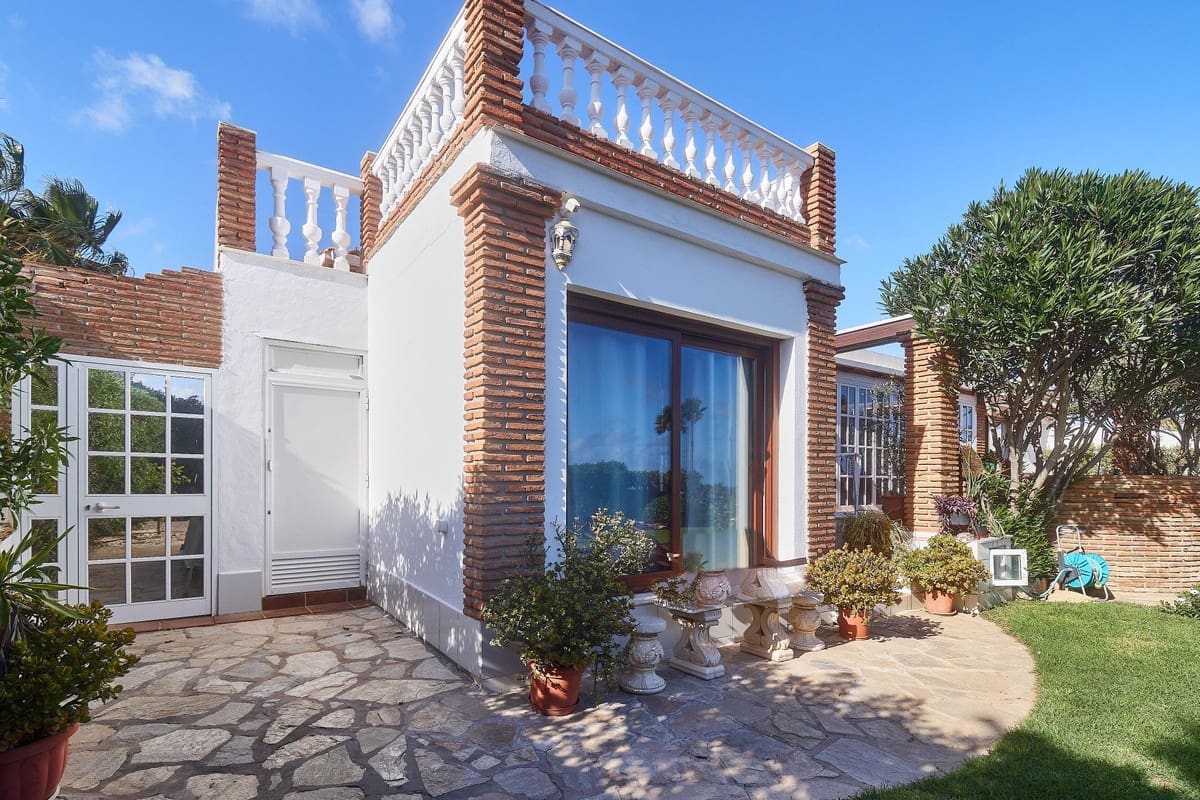 4 soverom Villa til salgs i Mijas med svømmebasseng - € 899 970 (Ref: 9480432)