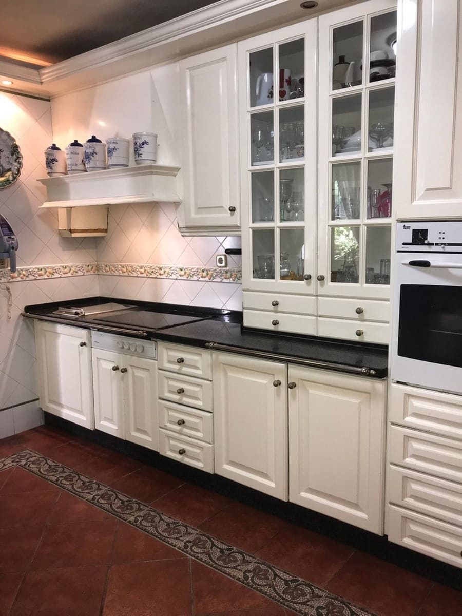 5 soveværelse Byhus til salg i Estepona - € 900.000 (Ref: 9480434)