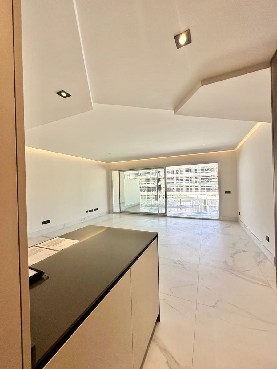 3 bedroom Apartment for sale in San Pedro de Alcantara with pool garage - € 928,000 (Ref: 9480441)