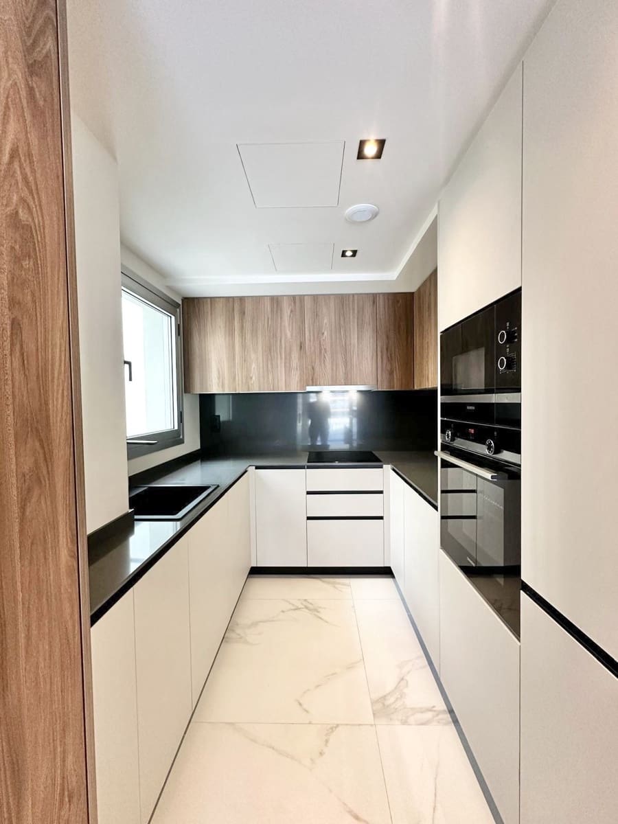 3 bedroom Apartment for sale in San Pedro de Alcantara with pool garage - € 928,000 (Ref: 9480441)