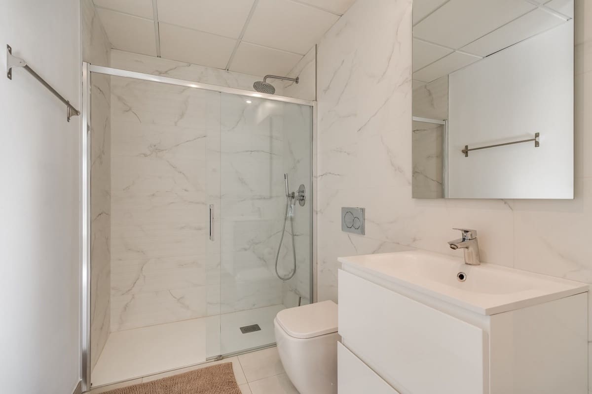 4 makuuhuone Omakotitalo myytävänä paikassa Bel-Air mukana uima-altaan - 930 000 € (Ref: 9480443)