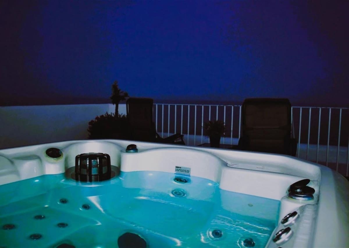 2 sovrum Takvåning till salu i Fuengirola med pool garage - 939 000 € (Ref: 9480445)