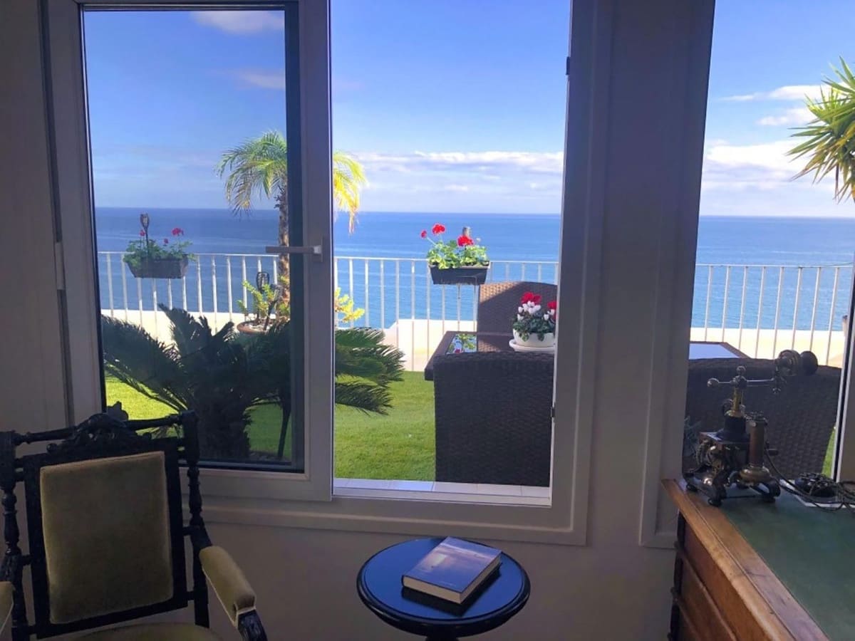 2 sovrum Takvåning till salu i Fuengirola med pool garage - 939 000 € (Ref: 9480445)