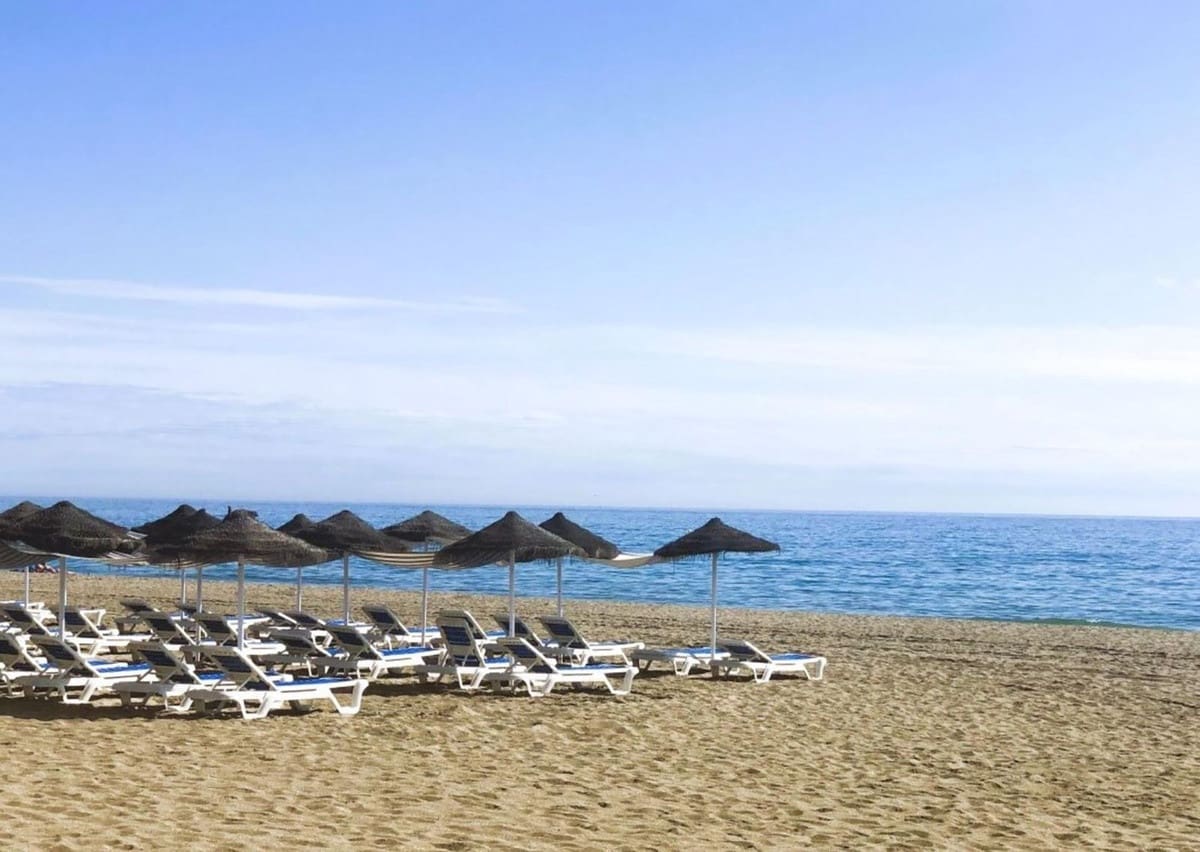 2 sovrum Takvåning till salu i Fuengirola med pool garage - 939 000 € (Ref: 9480445)