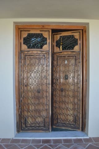 6 quarto Moradia para venda em Alhaurín de la Torre com piscina - 945 000 € (Ref: 9480448)