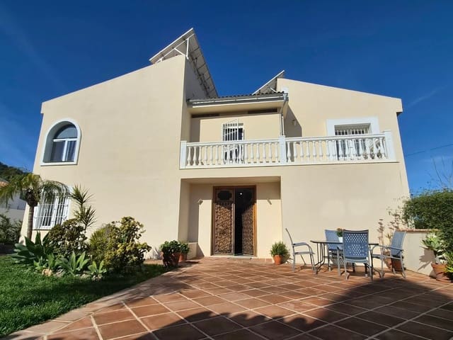 6 chambre Villa/Maison à vendre à Alhaurín de la Torre avec piscine - 895 000 € (Ref: 9480448)