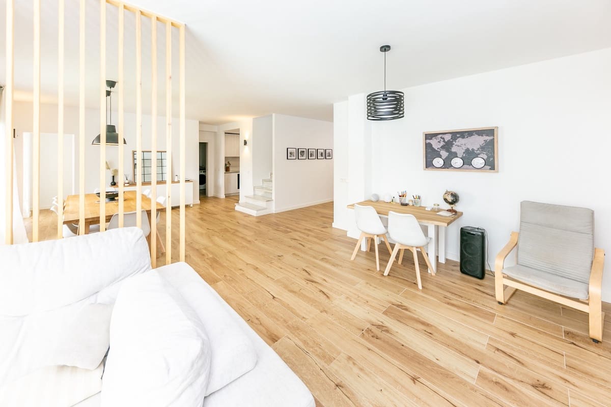 4 soveværelse Semi-Rækkehus til salg i Fuengirola med swimmingpool garage - € 949.000 (Ref: 9480453)