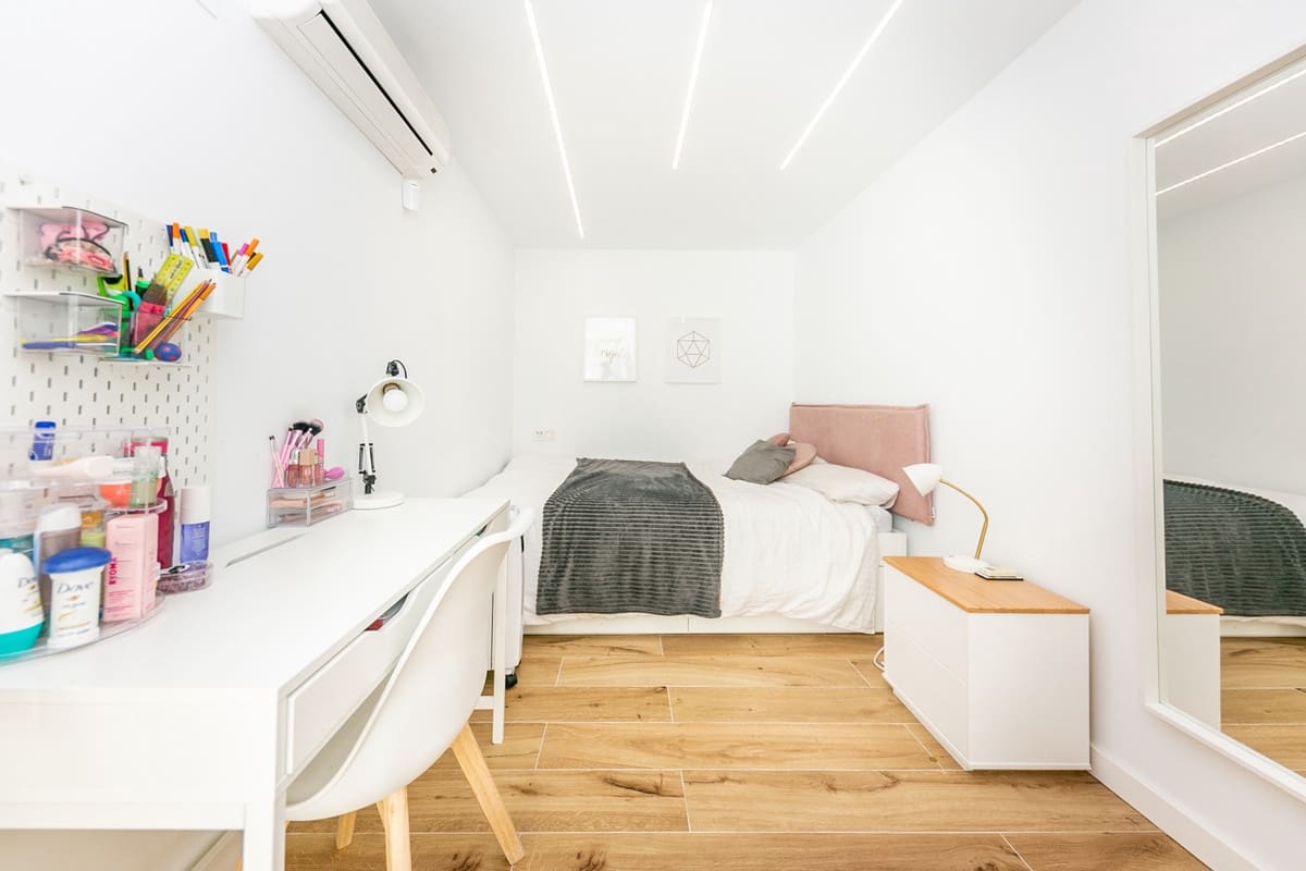 4 soveværelse Semi-Rækkehus til salg i Fuengirola med swimmingpool garage - € 949.000 (Ref: 9480453)