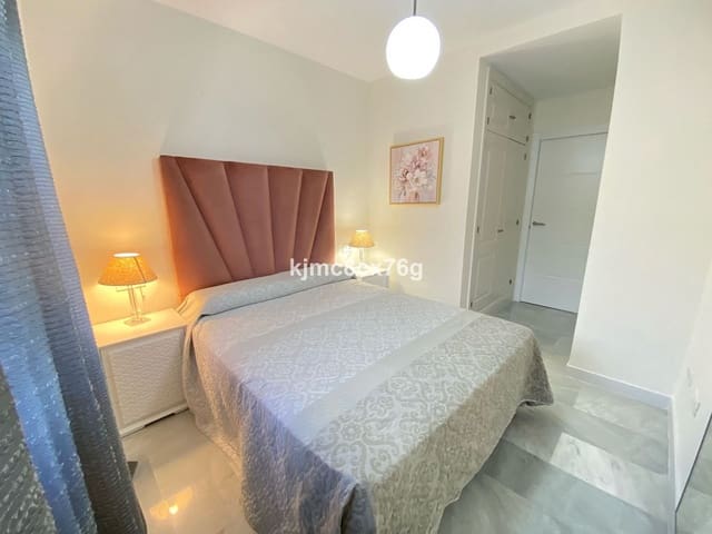 3 bedroom Apartment for sale in Calahonda, Mijas with pool - € 950,000 (Ref: 9480456)