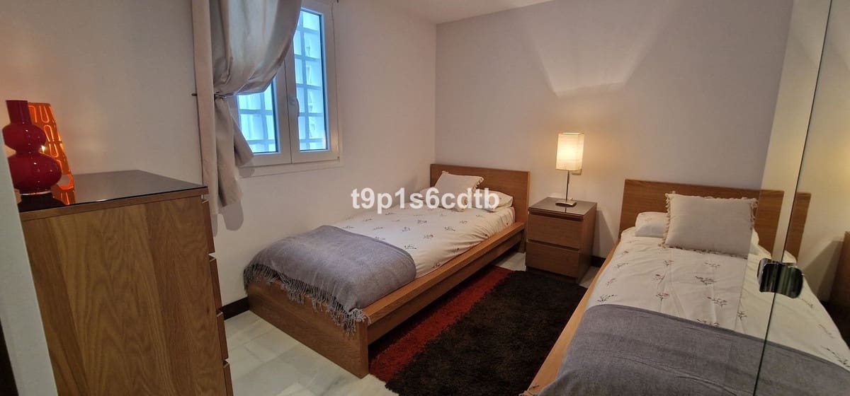 3 bedroom Apartment for sale in Puerto Banus - € 950,000 (Ref: 9480459)