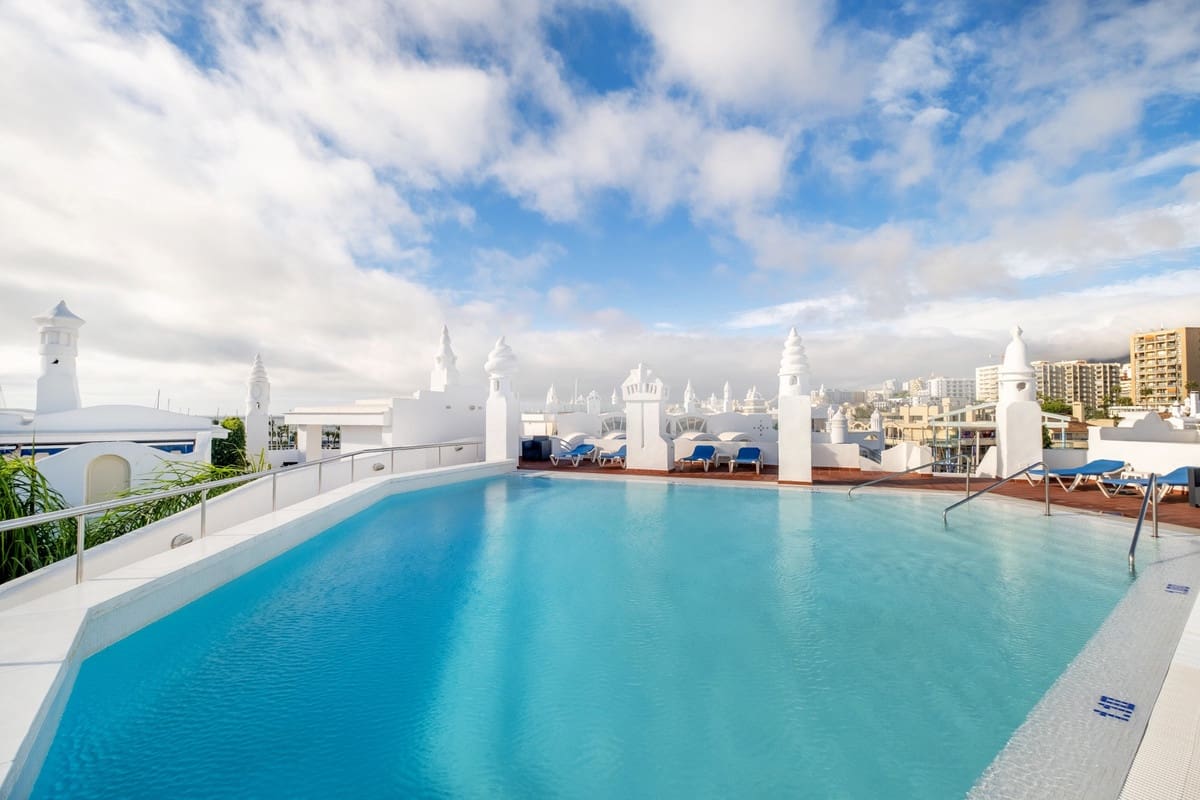 3 bedroom Penthouse for sale in Benalmadena Costa with pool - € 950,000 (Ref: 9480466)