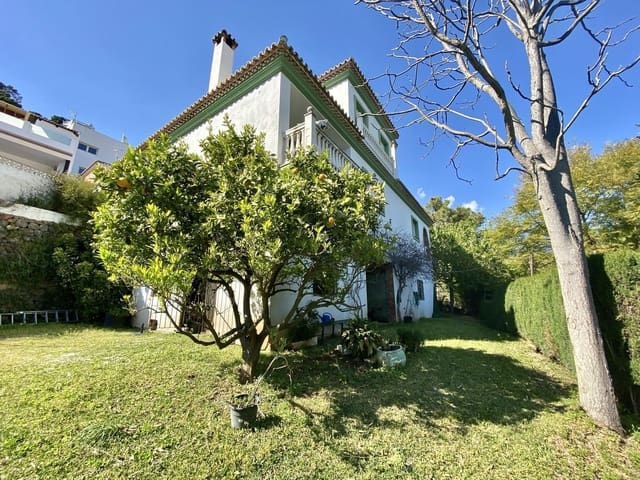 4 soverom Villa til salgs i Benahavís pueblo, Benahavís - € 950 000 (Ref: 9480467)