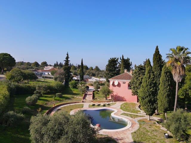 5 soverom Villa til salgs i Alhaurín el Grande med svømmebasseng garasje - € 950 000 (Ref: 9480470)