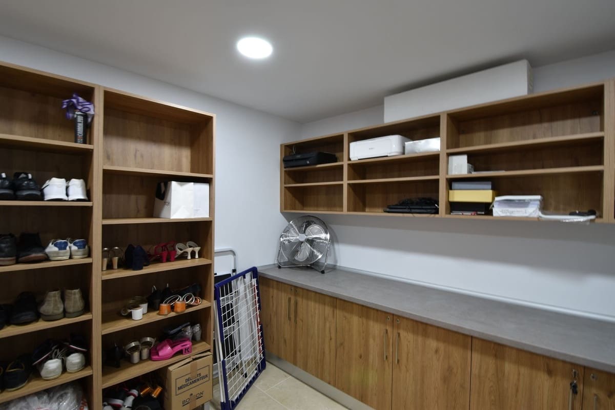 Casa de 4 habitaciones en Nueva Andalucia en venta con piscina garaje - 950.000 € (Ref: 9480477)