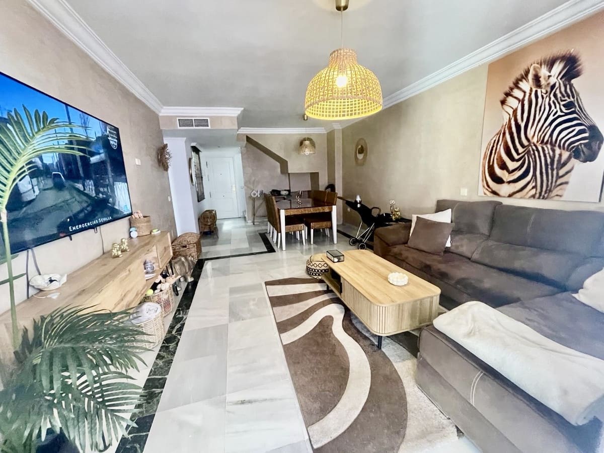 3 bedroom Apartment for sale in Golden Mile with pool garage - € 955,000 (Ref: 9480482)