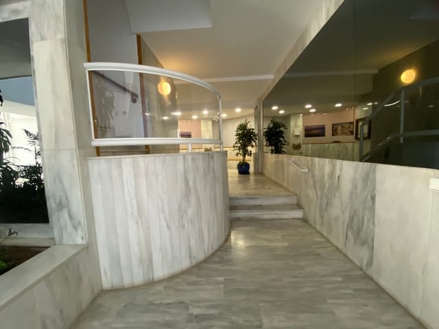 3 soveværelse Lejlighed til salg i Centro ciudad, Fuengirola med swimmingpool - € 970.000 (Ref: 9480491)