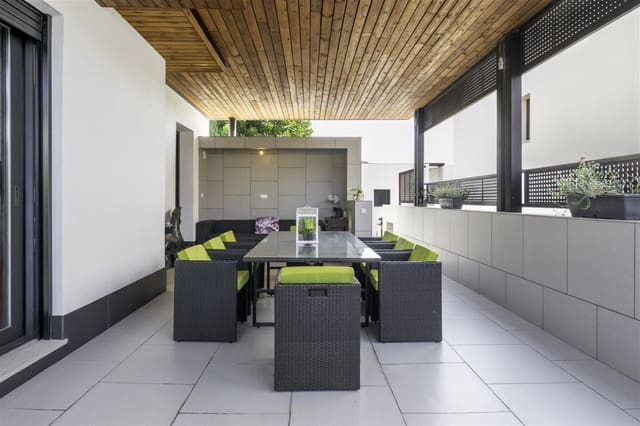 3 quarto Moradia para venda em Torremolinos com piscina garagem - 988 000 € (Ref: 9480505)