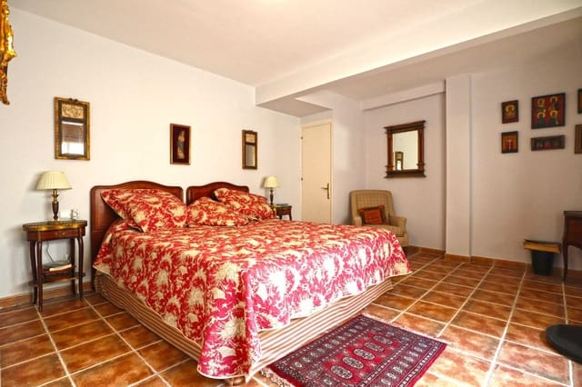 2 sypialnia Apartament na sprzedaż w Marbella - 990 000 € (Ref: 9480506)