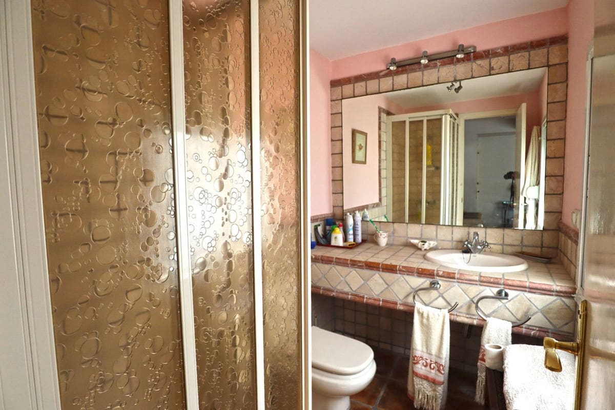 2 sypialnia Apartament na sprzedaż w Marbella - 990 000 € (Ref: 9480506)