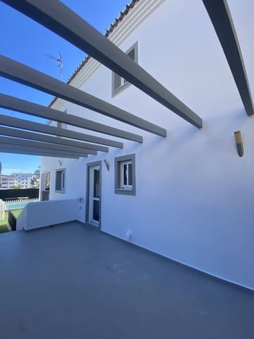 5 soverom Villa til salgs i Torremolinos med svømmebasseng - € 990 000 (Ref: 9480511)