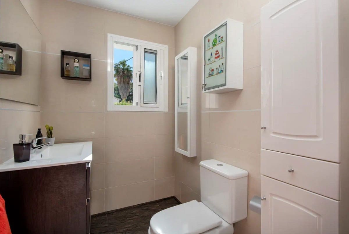 5 bedroom Villa for sale in Torremolinos with pool - € 990,000 (Ref: 9480511)