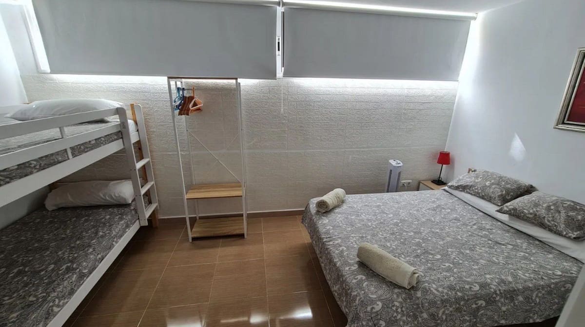 5 bedroom Villa for sale in Torremolinos with pool - € 990,000 (Ref: 9480511)