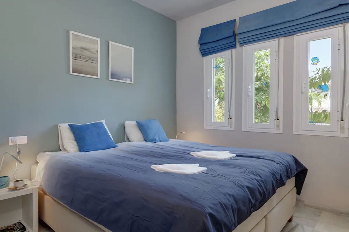 3 Zimmer Apartment zu verkaufen in La Cala de Mijas mit Pool - 995.000 € (Ref: 9480512)