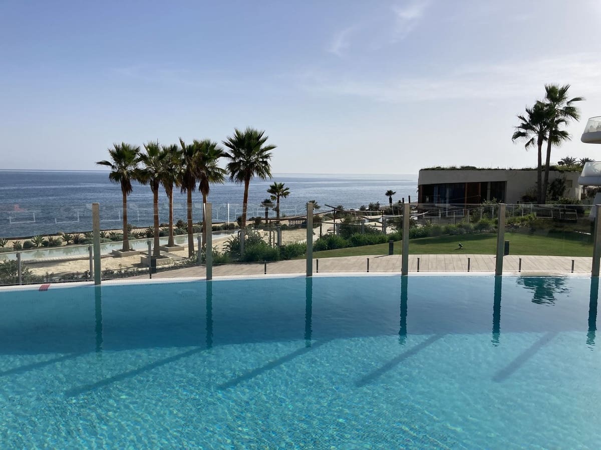 3 soverom Leilighet til salgs i Estepona med svømmebasseng - € 995 000 (Ref: 9480513)