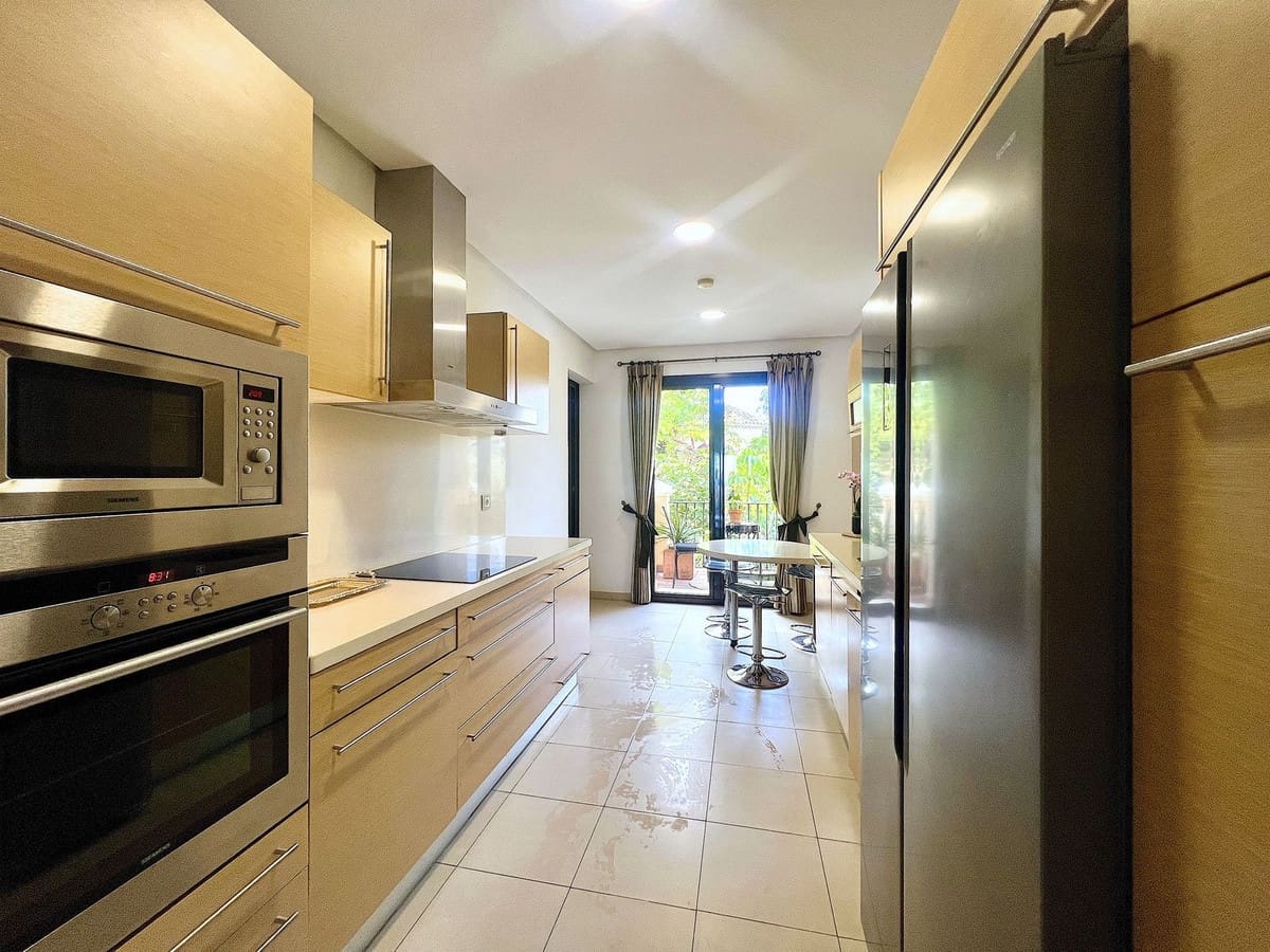 3 soverom Leilighet til salgs i Benahavis med svømmebasseng - € 995 000 (Ref: 9480514)