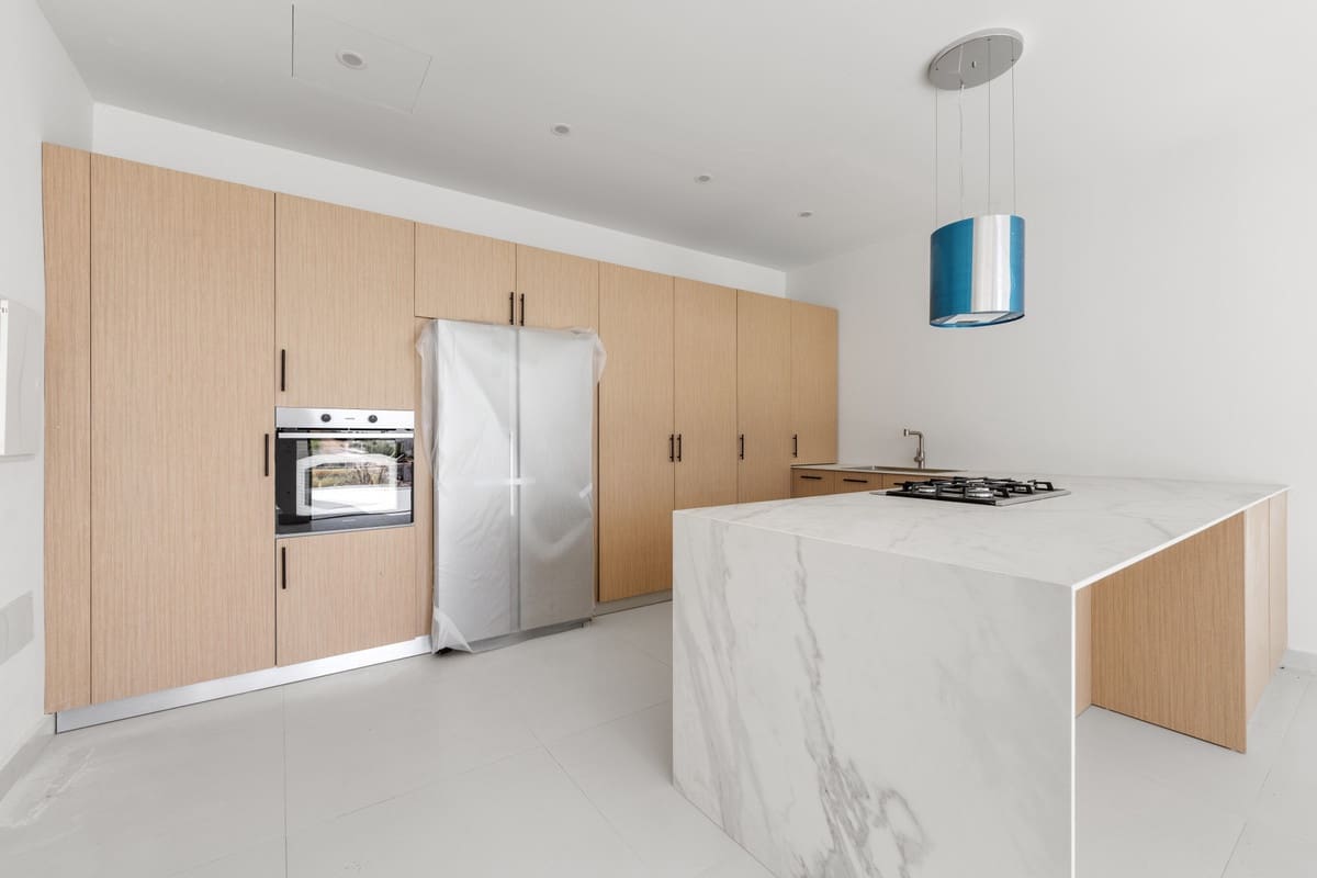 3 bedroom Villa for sale in Mijas Costa with pool garage - € 995,000 (Ref: 9480518)