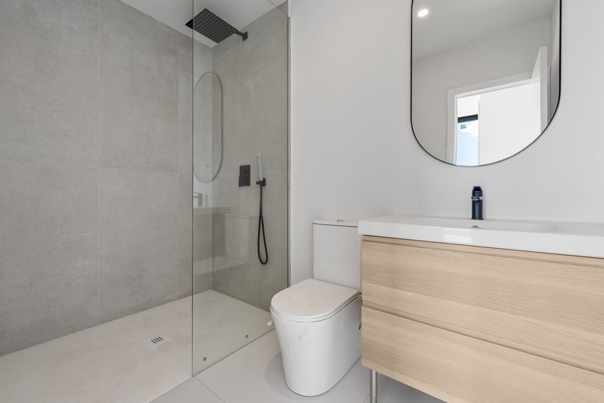 3 bedroom Villa for sale in Mijas Costa with pool garage - € 995,000 (Ref: 9480518)