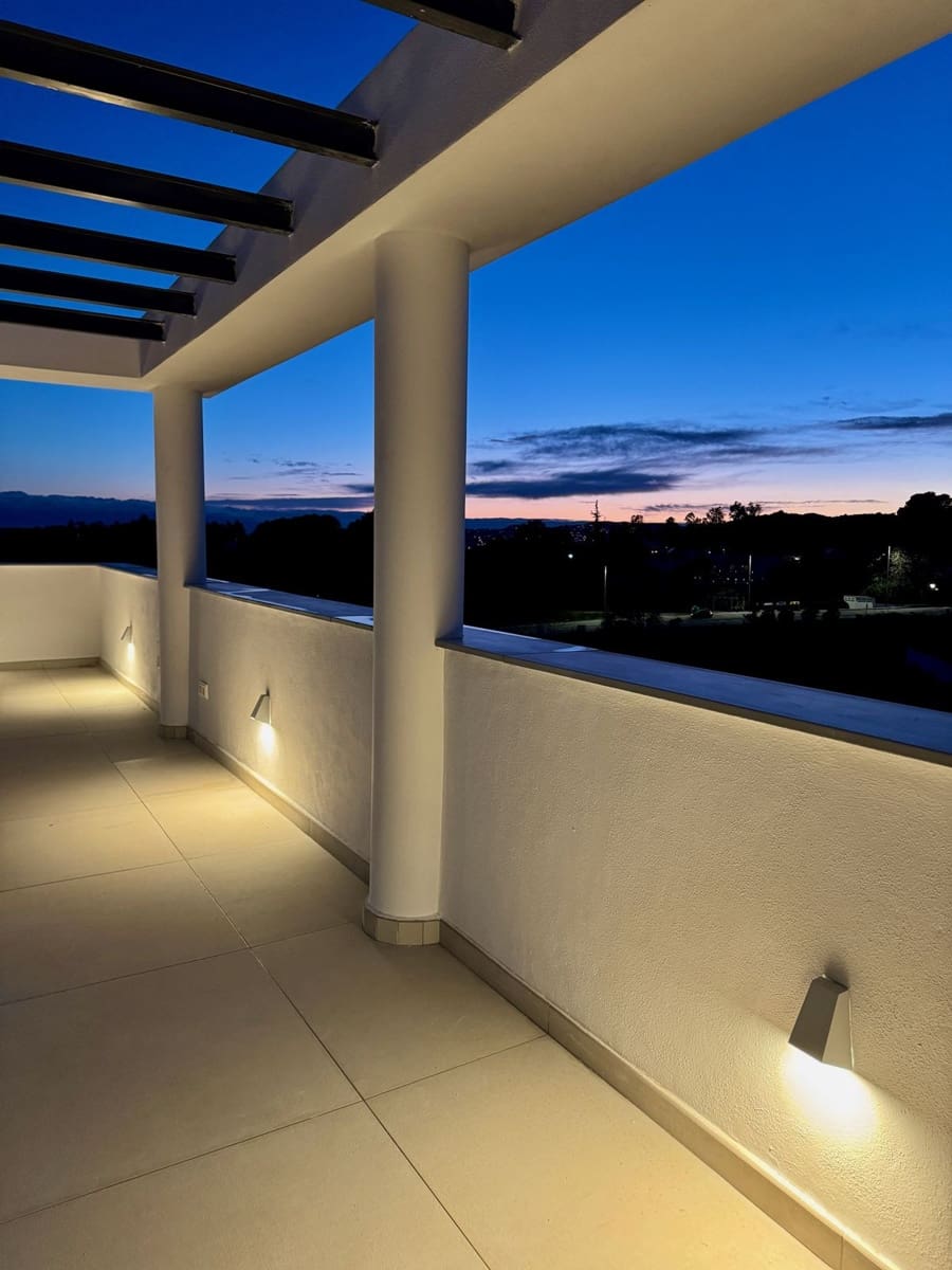 4 sypialnia Willa na sprzedaż w Mijas z basenem - 1 040 000 € (Ref: 9480520)